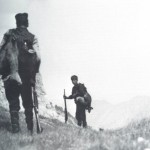 Χρήστος Κάκαλος και κυνηγός, Γιάννης Κυρίτσης, Ο Όλυμπος του Boissonnas, Η πρώτη ανάβαση στην κατοικία των Θεών οι πρώτες φωτογραφίες του μυθικού βουνού, Θεσσαλονίκη 2002, σ.93.